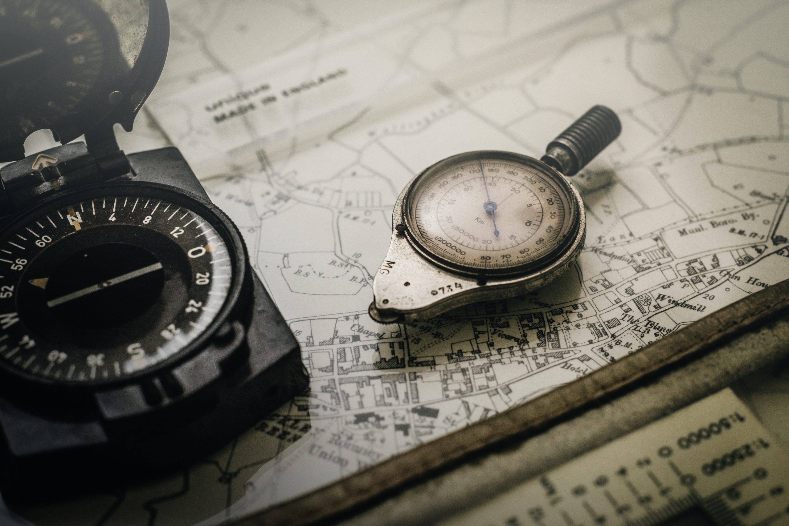 Comcompass and navigation chart