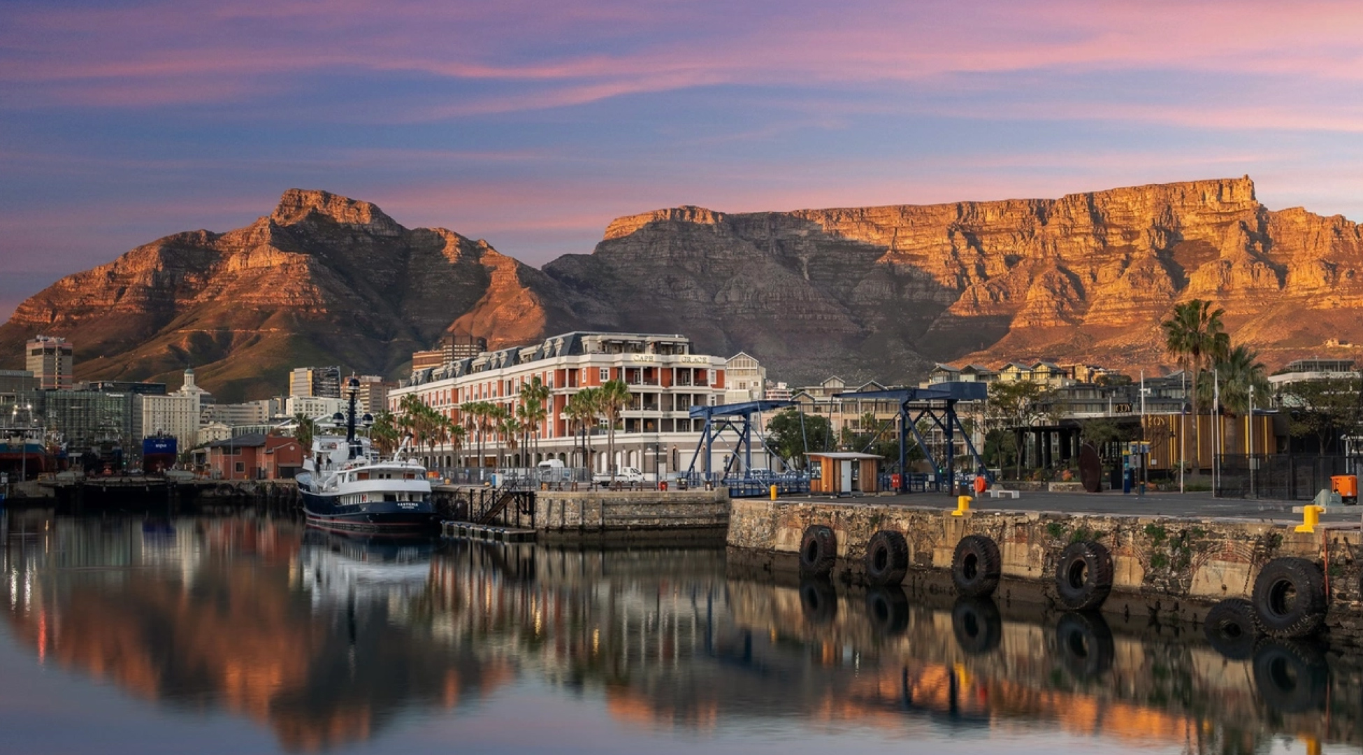 superyacht-training-academy-accommodation-v-and-a-waterfront